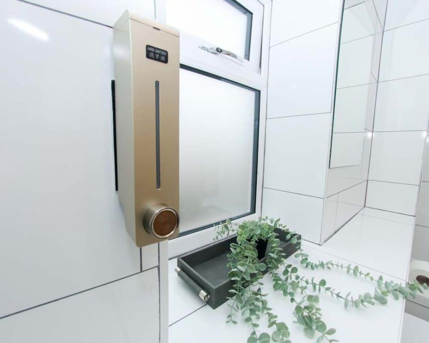 No12-luxe Living Guest Apartment- 1 Bed-garden-private Parking-wifi-beach-city Holiday home *